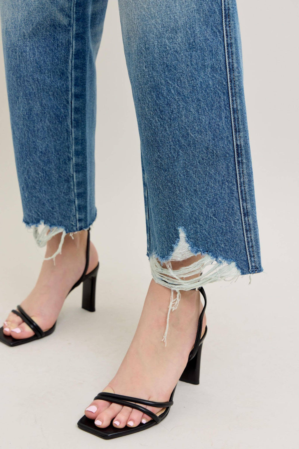 Judy Blue Women's Wide-Leg Distressed High-Waisted Jeans Blue Denim Frayed Hem — Image 4