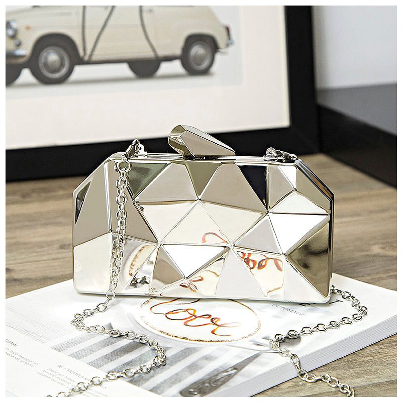 Geometric Clutch Evening Bag Gold, Chain Strap, Faceted Design Metal — Image 8