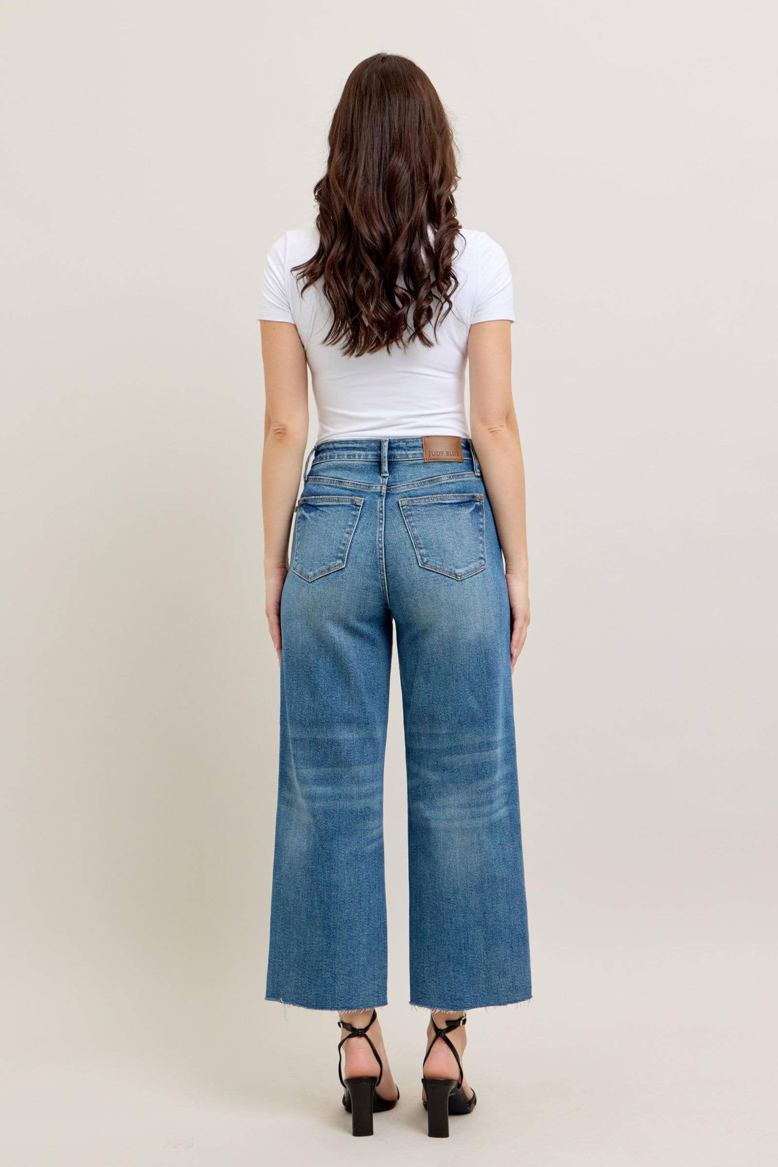 Judy Blue Women's Wide-Leg Distressed High-Waisted Jeans Blue Denim Frayed Hem — Image 9