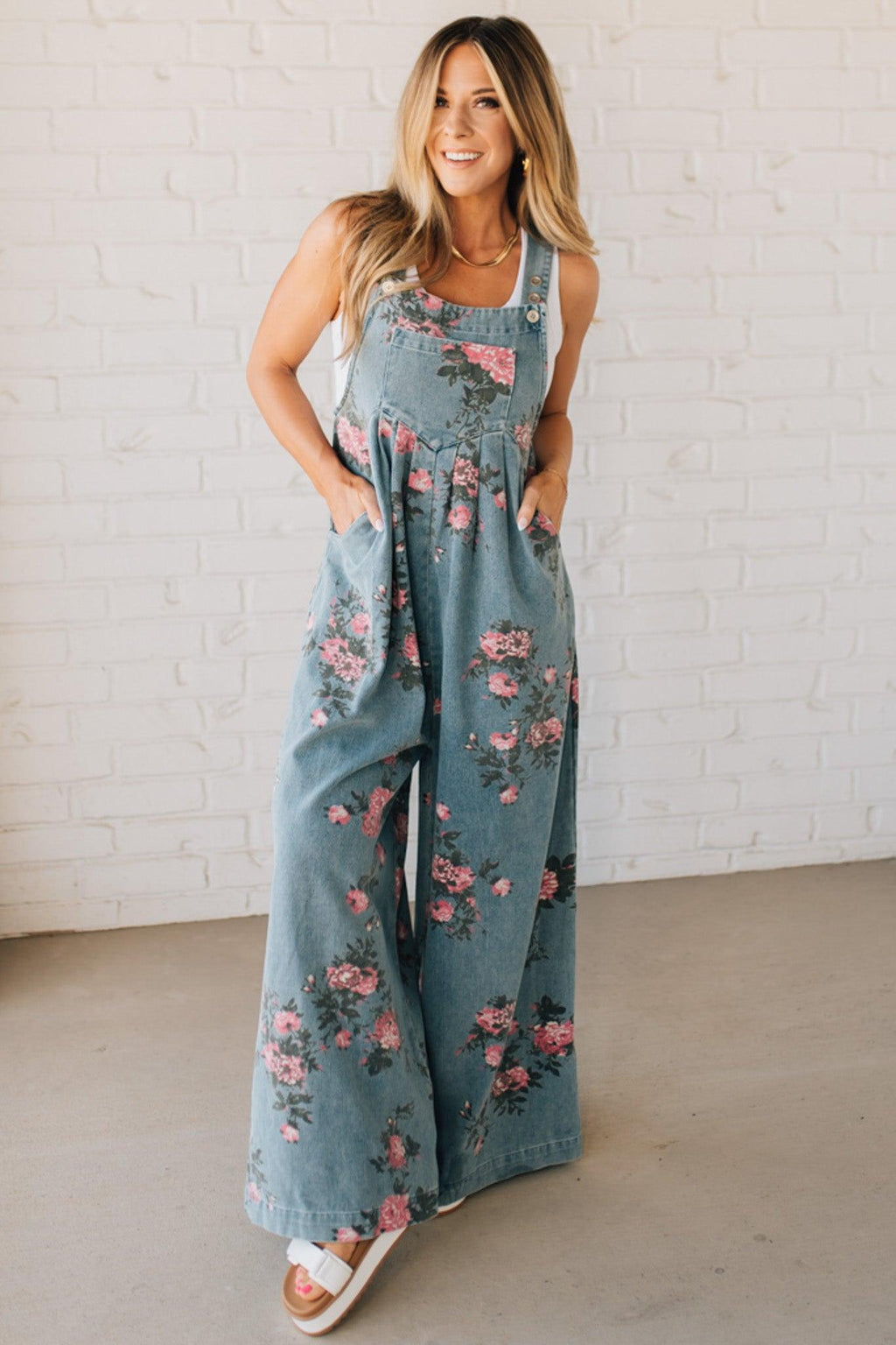 Women's Floral Denim Overalls Wide-Leg Jumpsuit with Pockets Blue — Main Image