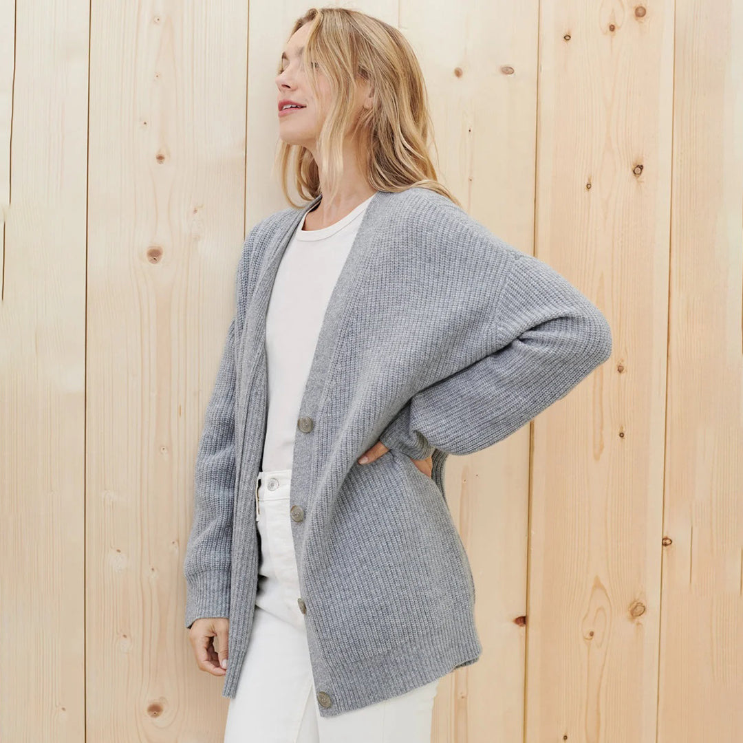 Cozy Oversized Knit Cardigan - Women's Fashionable Warm Sweater in Multiple Colors — Image 5