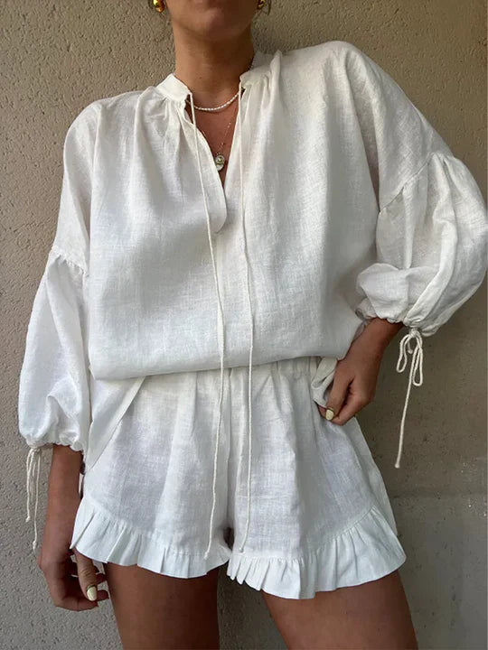Elegant White Linen Blouse and Shorts Set - Comfortable & Stylish Summer Outfit — Image 4