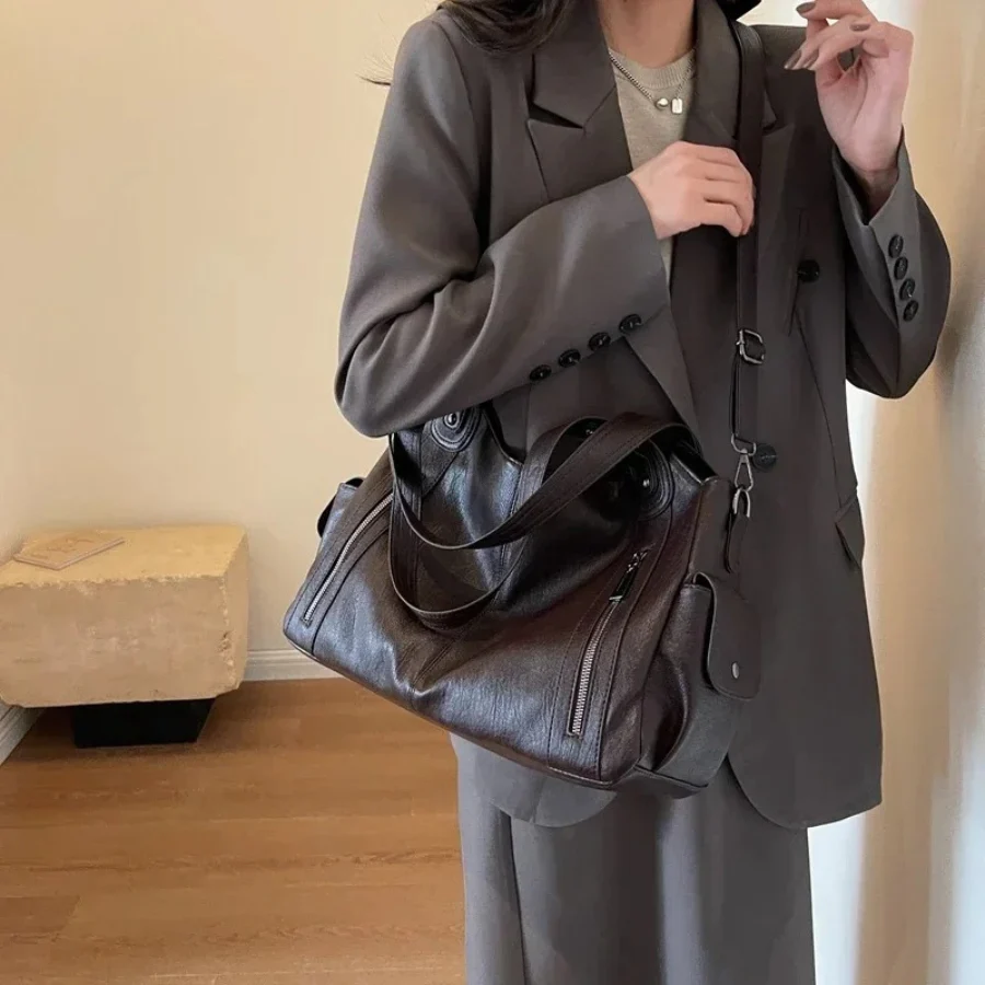 Elegant Leather Tote Bag - Brown, Black, Dark Brown - Spacious & Stylish — Image 13