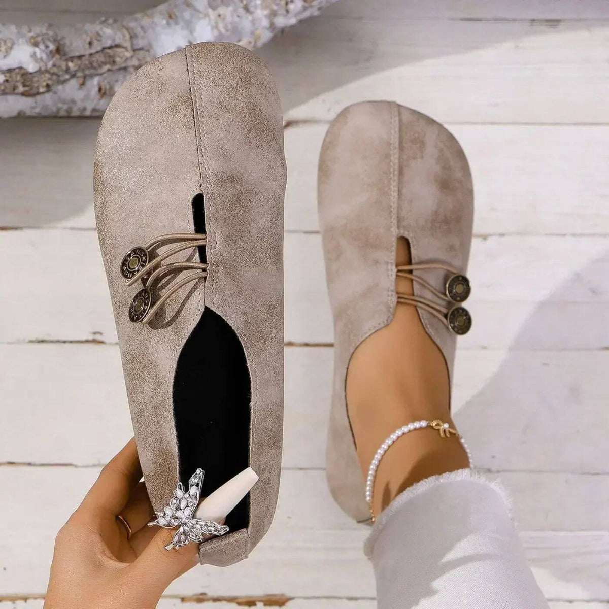 Women's Vintage Leather Loafers Casual Slip-On Flat Shoes Button Detail Comfortable — Image 2