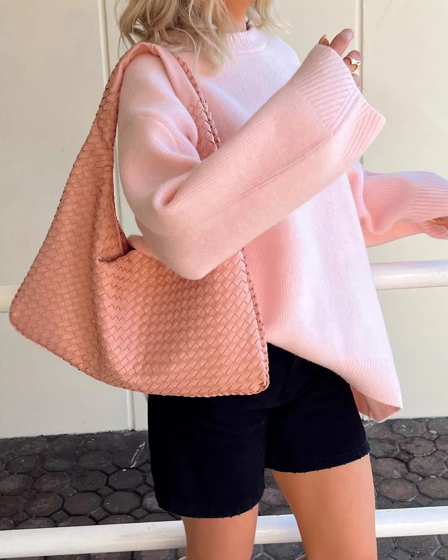 Women's Oversized Knit Sweater Pink Soft Pullover Ribbed Crew Neck — Image 4