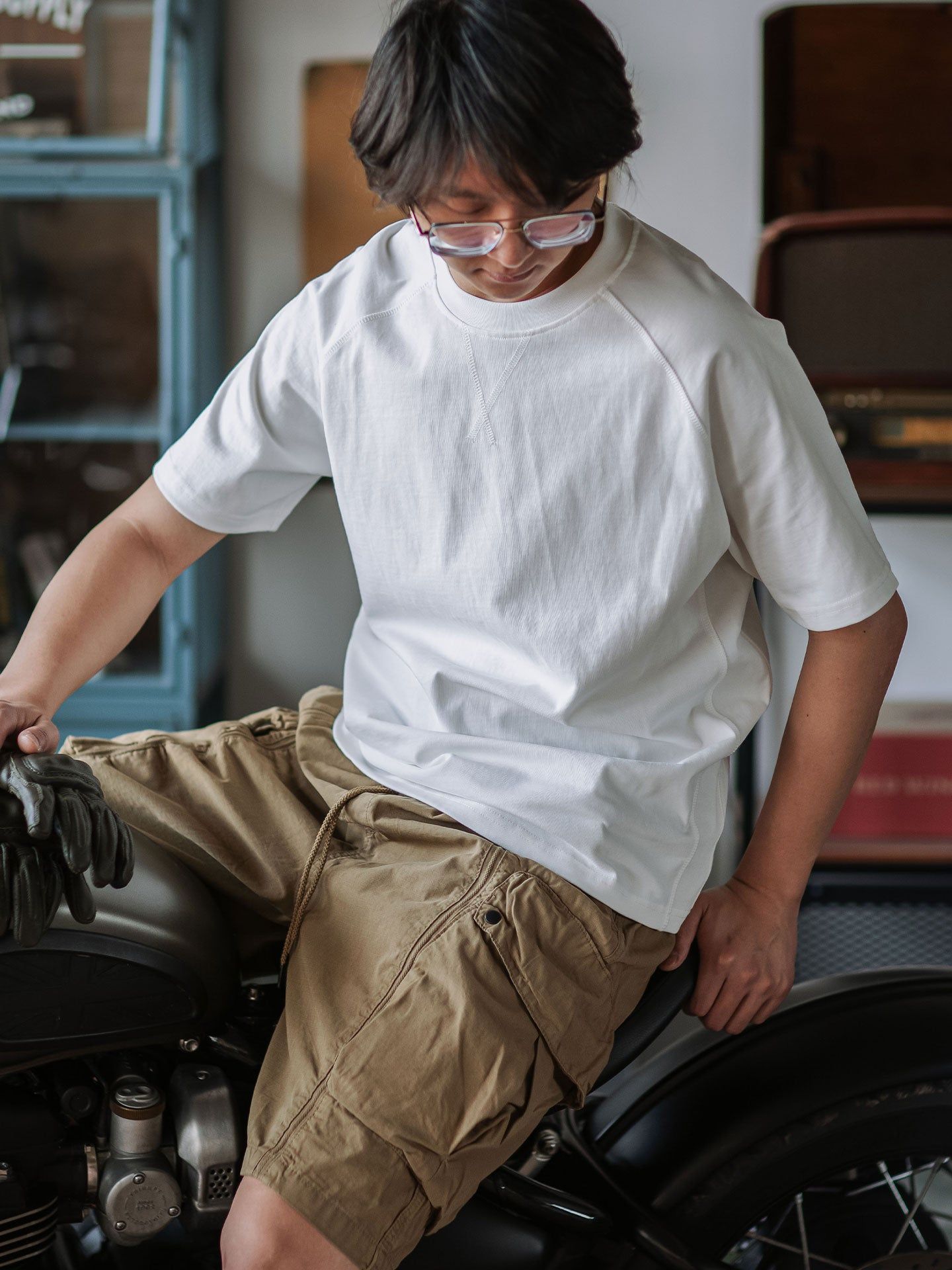 Vintage Club Men's Brown Cotton Raglan Sleeve T-Shirt, Crew Neck, Short Sleeve — Image 5