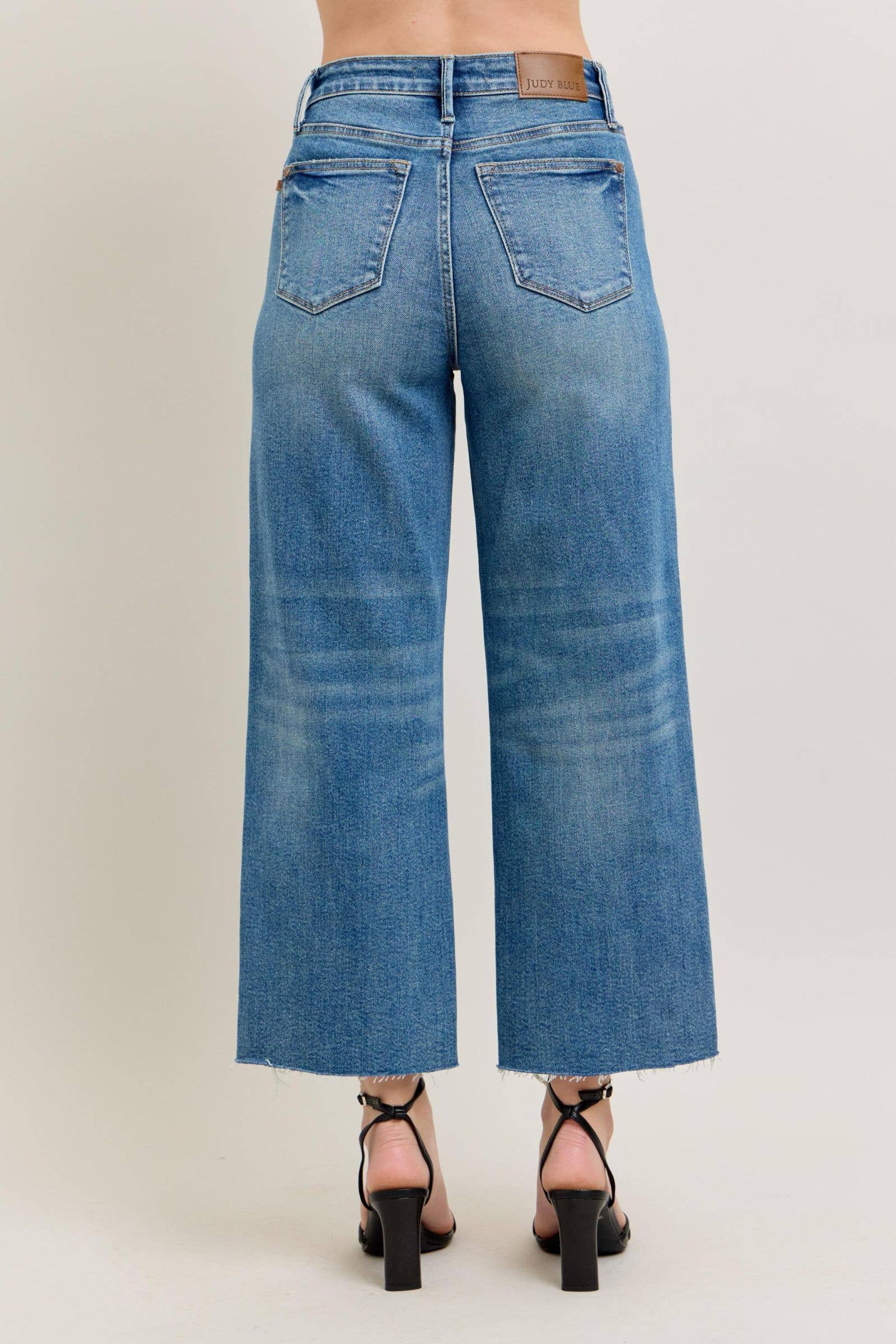 Judy Blue Women's Wide-Leg Distressed High-Waisted Jeans Blue Denim Frayed Hem — Image 5